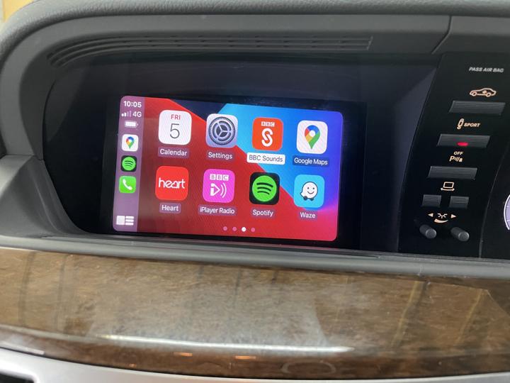 Mercedes CarPlay and Android Auto retrofit