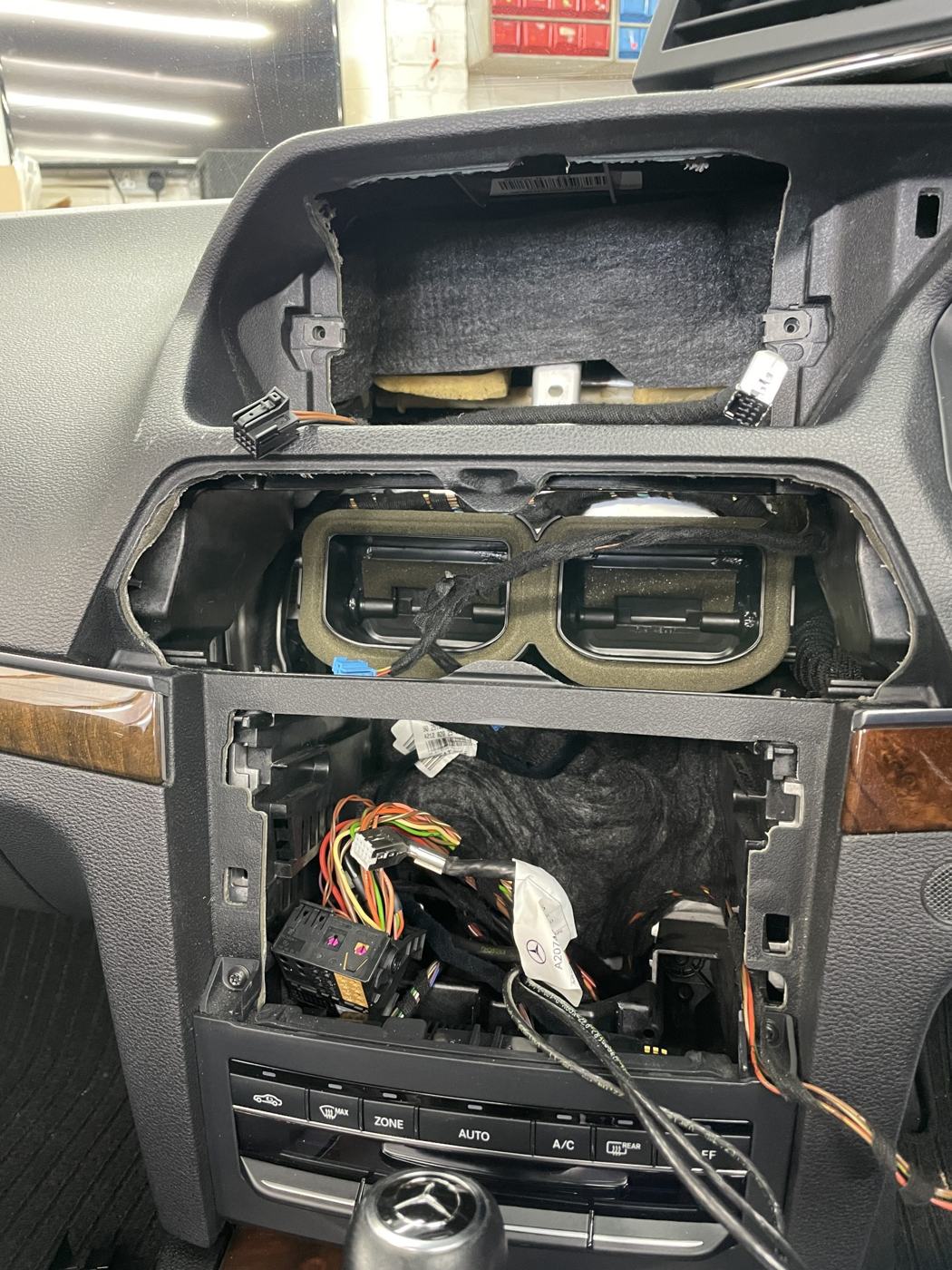 Audio-20 and Screen removed
